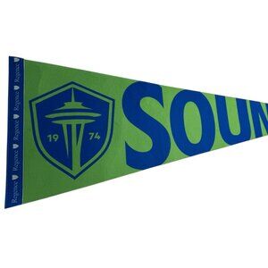 Seattle Sounders Club Soccer Felt Pennant.  Green / Blue Wall Decor